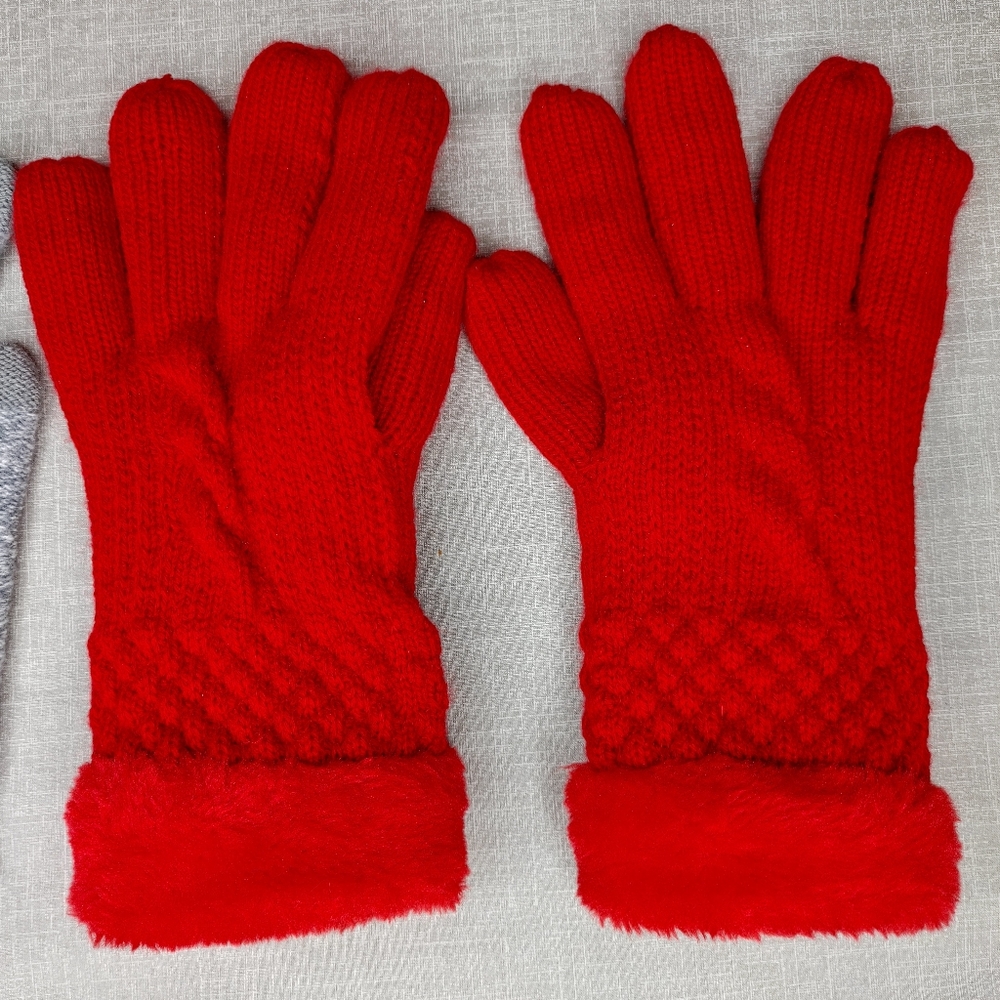 WINTER GLOVES BUNDLE, GRAY, RED 2 PAIRS - Picture 5 of 8